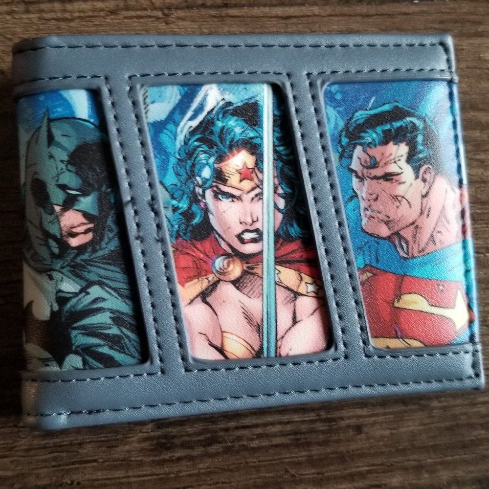 Justice League Wallet - Picture 3 of 7